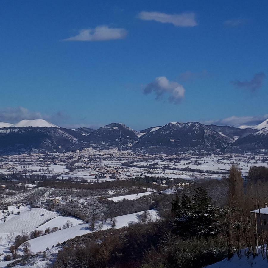Apartament Il Ciliegio Del Pellegrino Gubbio Zewnętrze zdjęcie